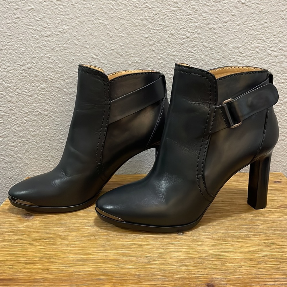 Womens Lanvin Leather Ankle Boots, size 37 1/2